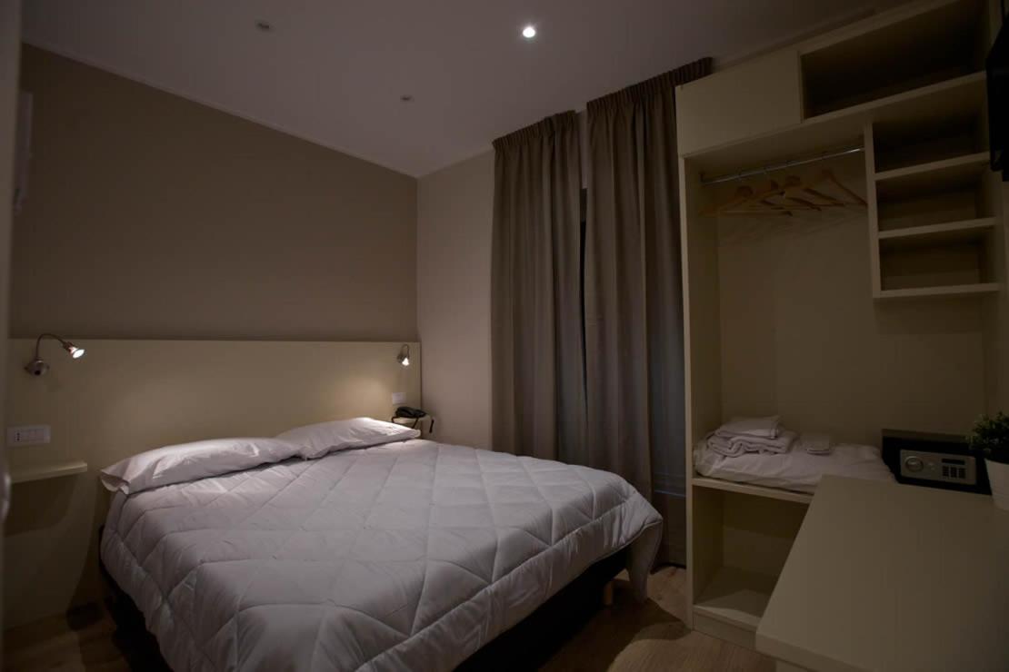 Onorati Hotel Priverno Dış mekan fotoğraf
